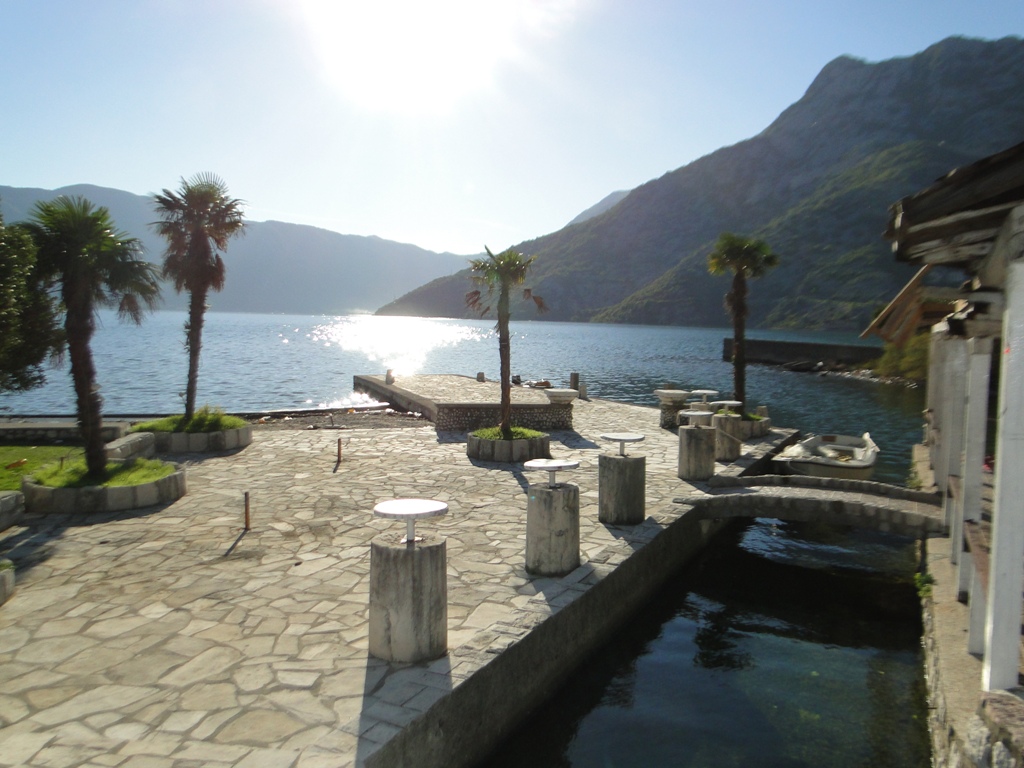 A villa with sea view in Kotor
