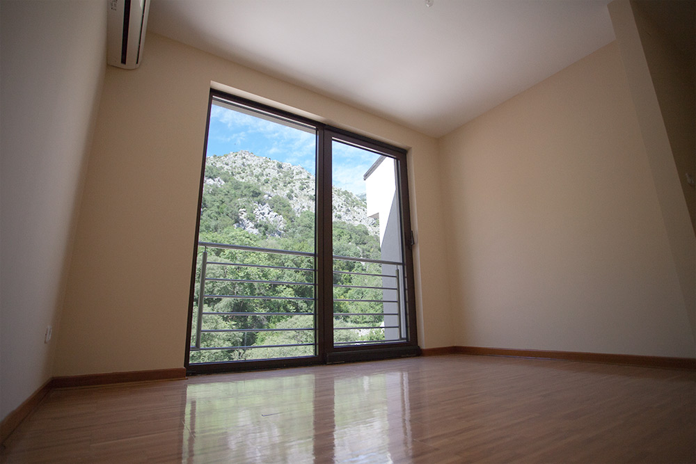 A villa with sea view in Kotor