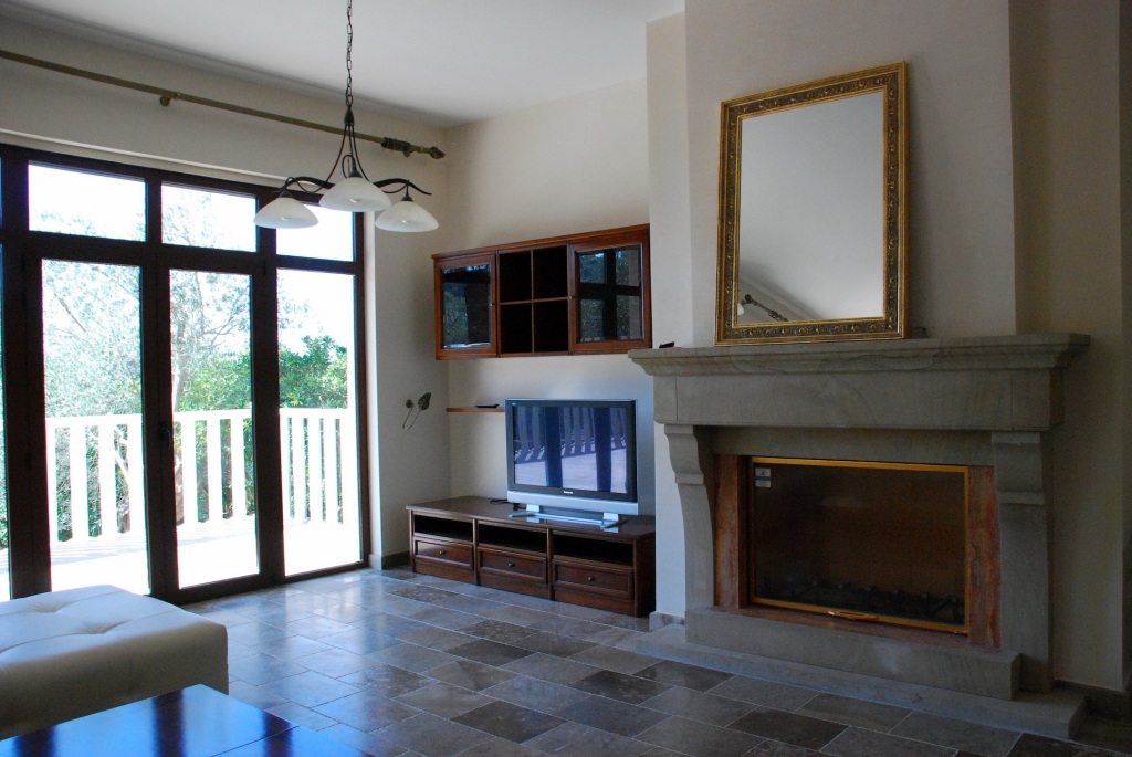 Luxurious villa in Petrovac