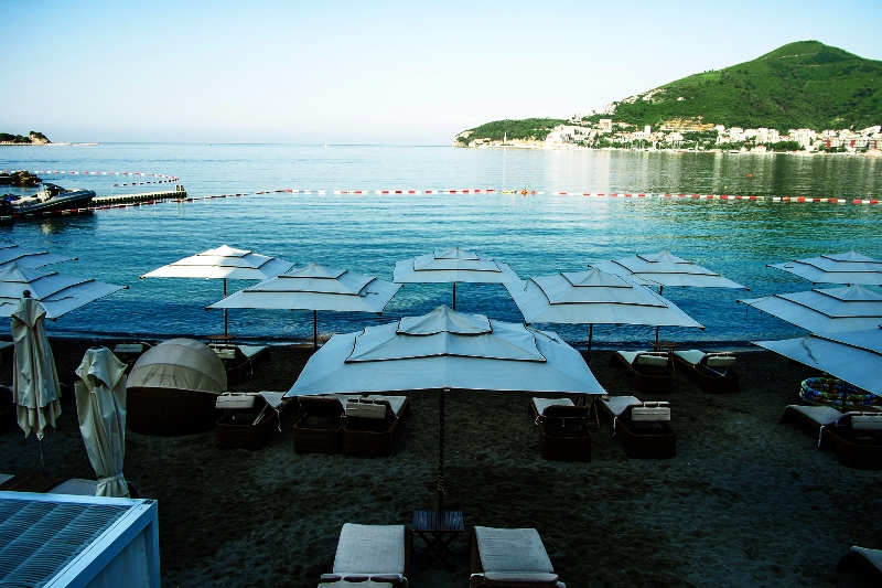 Luxurious apartments in Budva with spectacular sea view