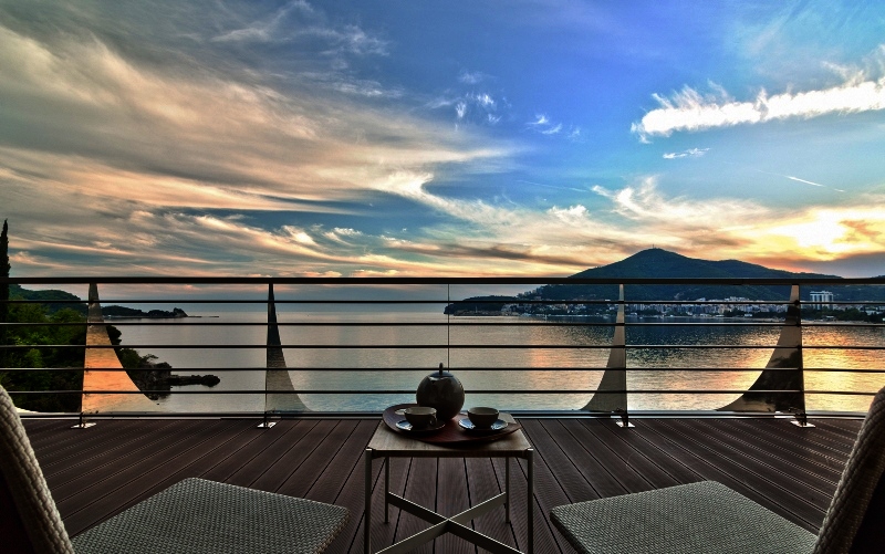 Luxurious apartments in Budva with spectacular sea view