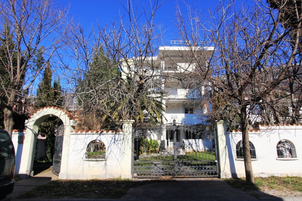 Mini-hotel in Sutomore