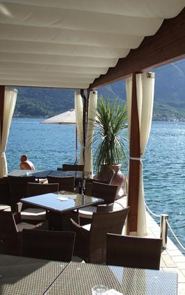 Apartments in six apartment house in Kotor