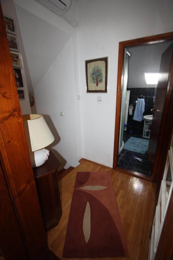 Apartment with three bedrooms in old town of Kotor
