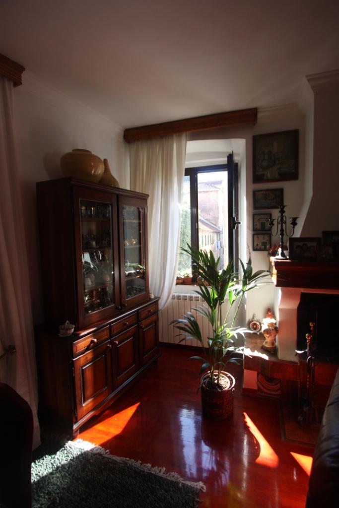 Apartment with three bedrooms in old town of Kotor