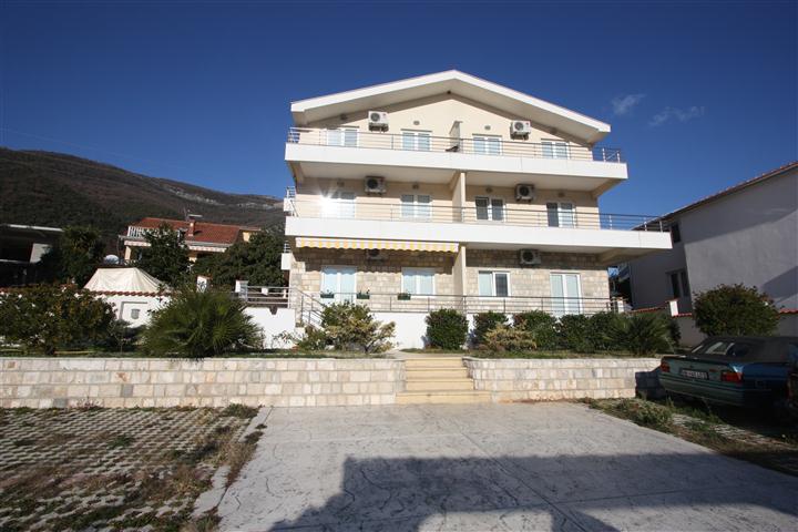 Panoramic Sea View Apartment With Communal Pool