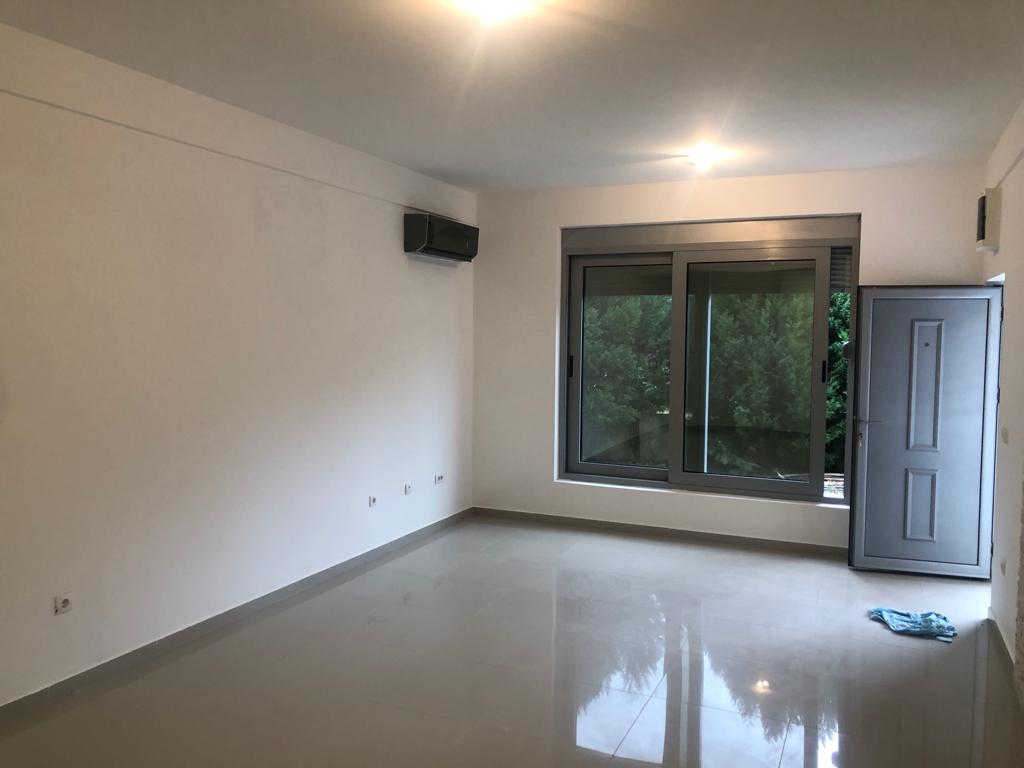 Apartment in Dobrota