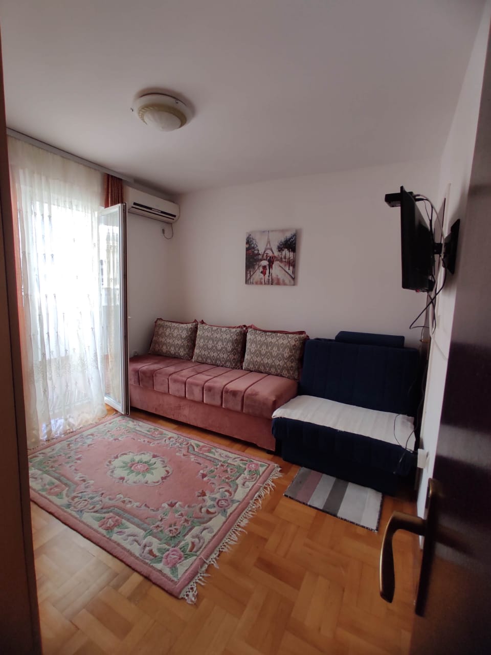 Apartment in Becici 150m from the sea