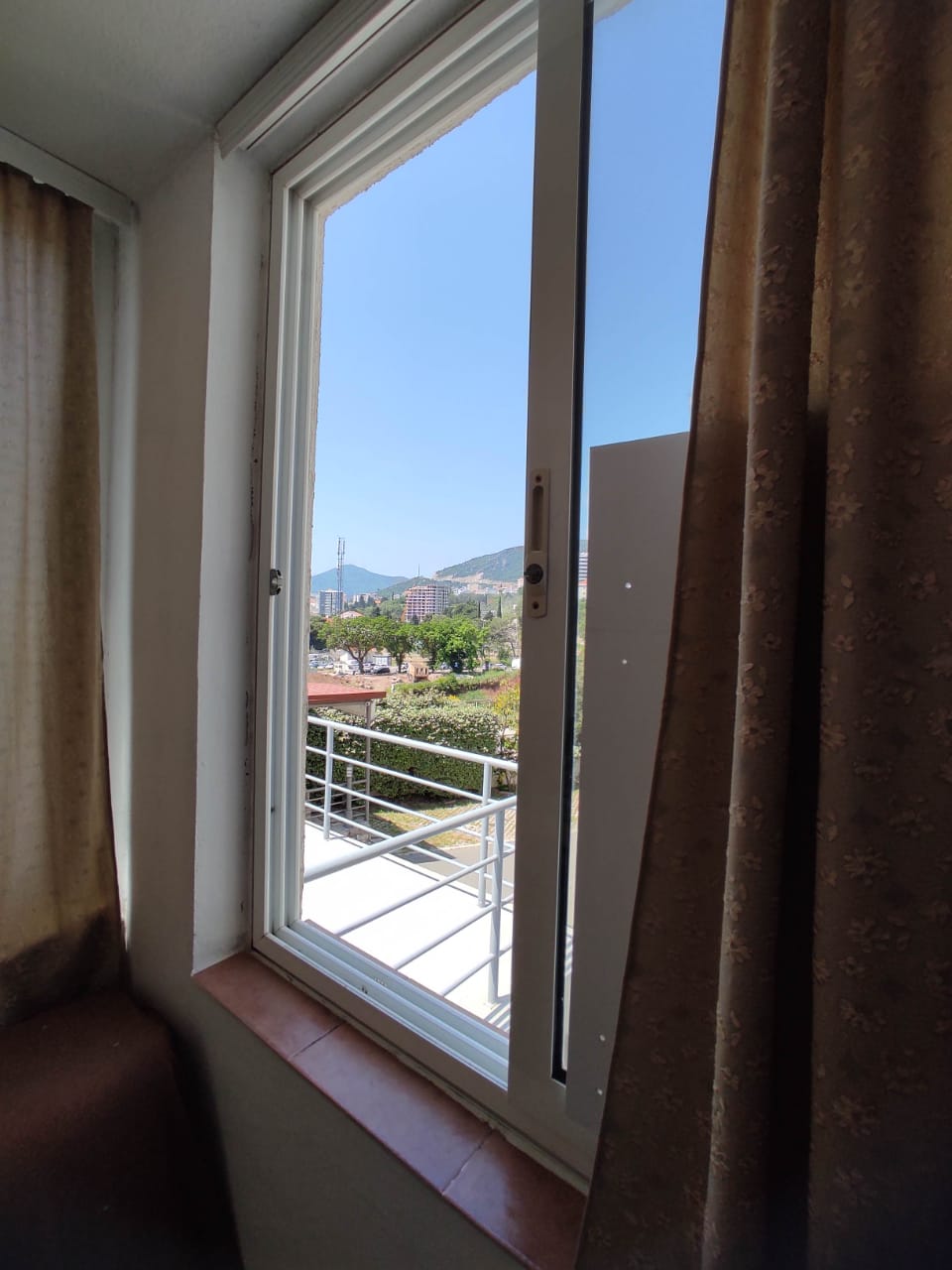 Apartment in Becici 150m from the sea