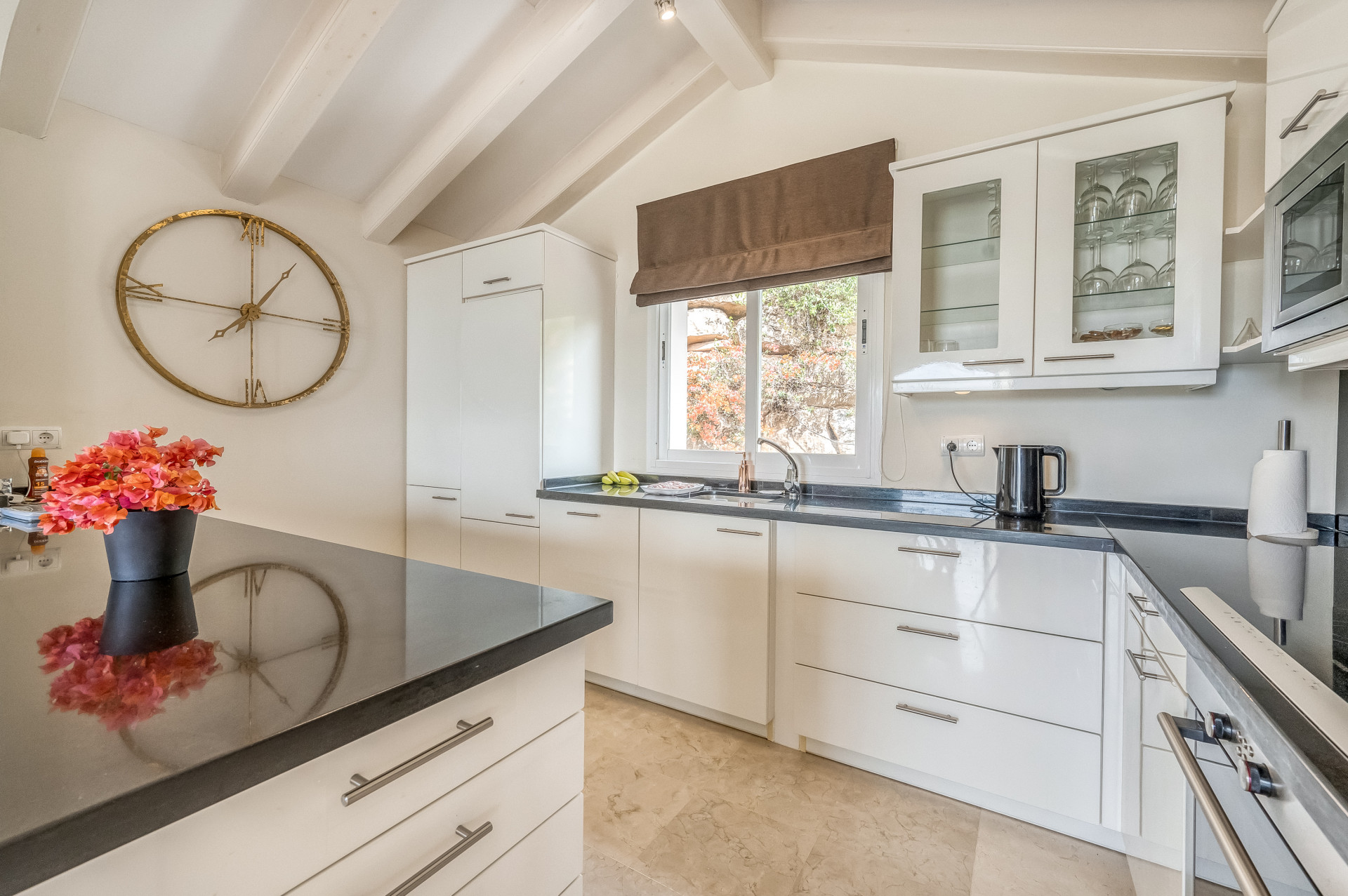 4 bedroom Villa in Istan, Malaga, Spain – 464-00456P