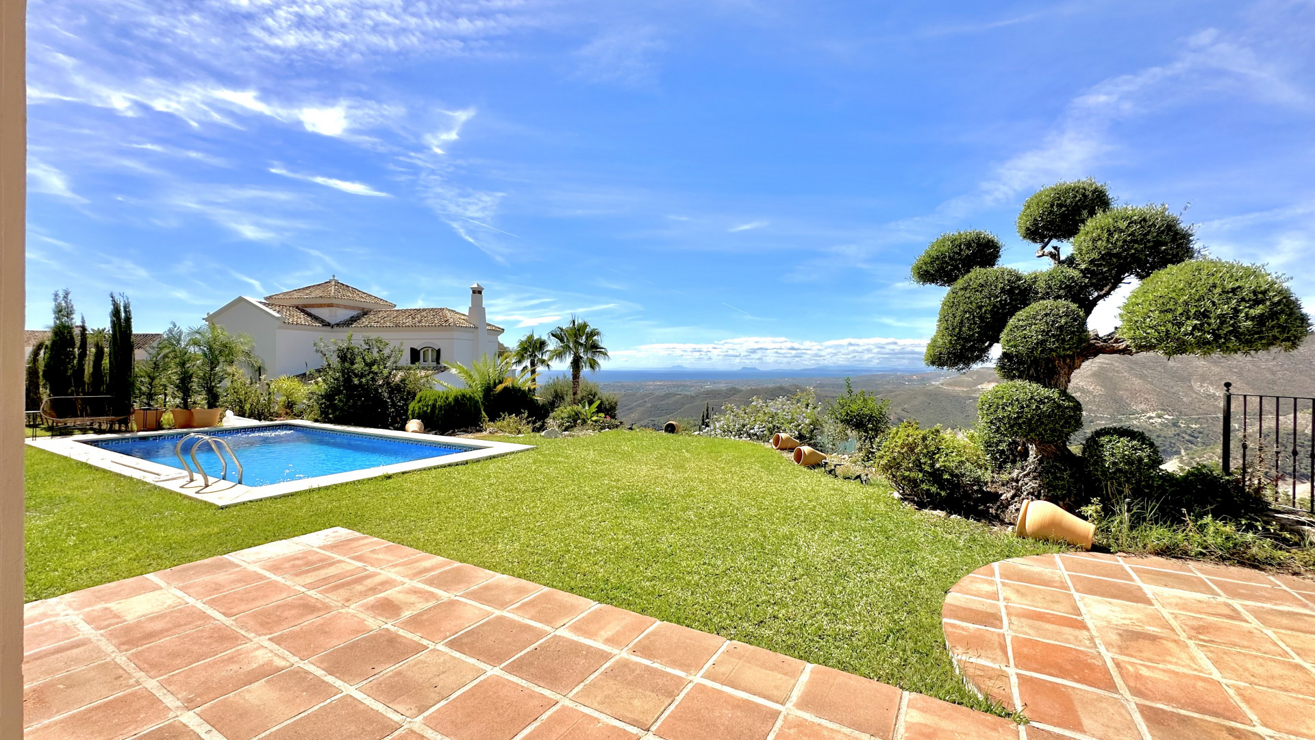 4 bedroom Villa in Istan, Malaga, Spain – 464-00456P