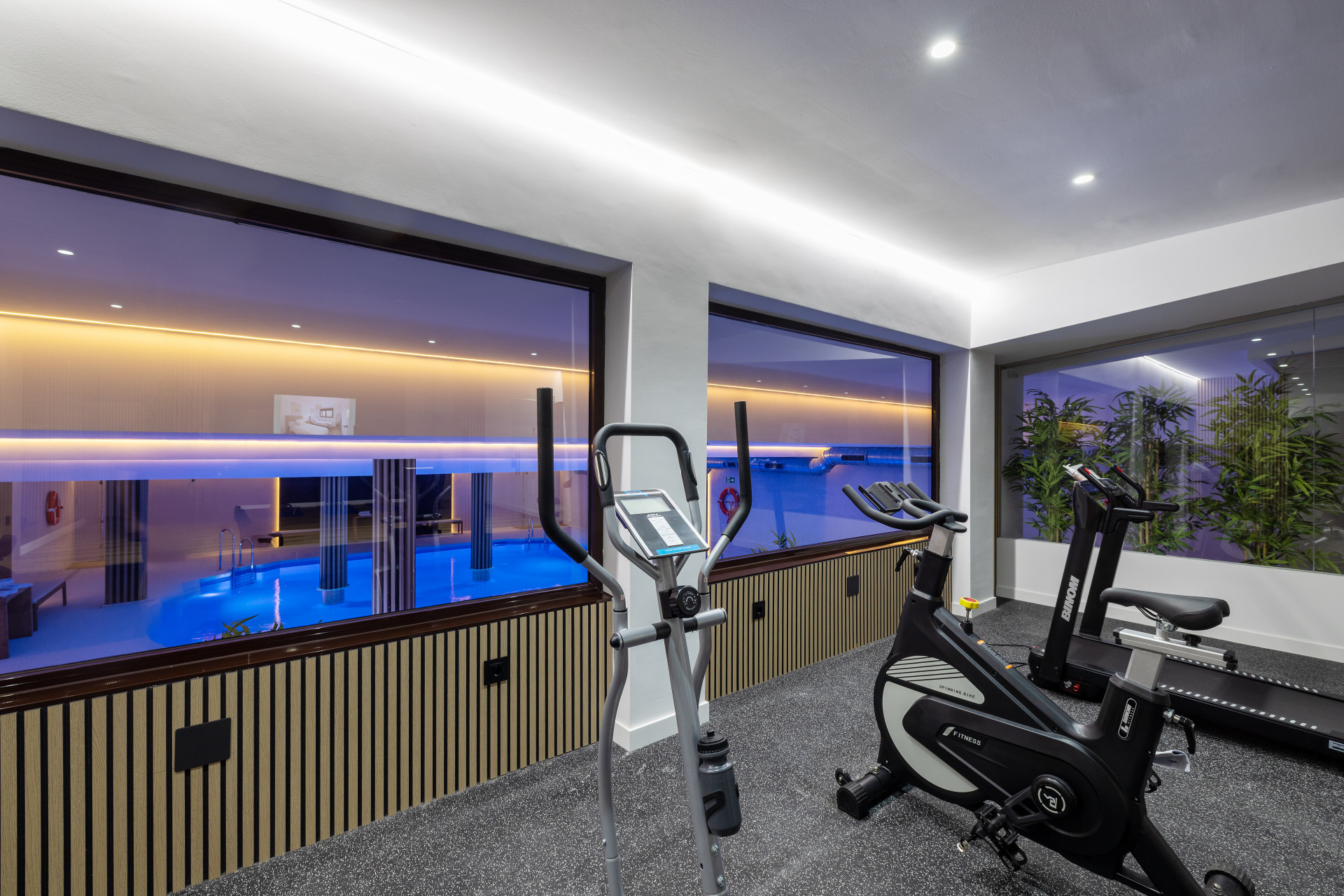 3 bedroom Semi Detached Villa in Estepona, Malaga, Spain – 428-04514P