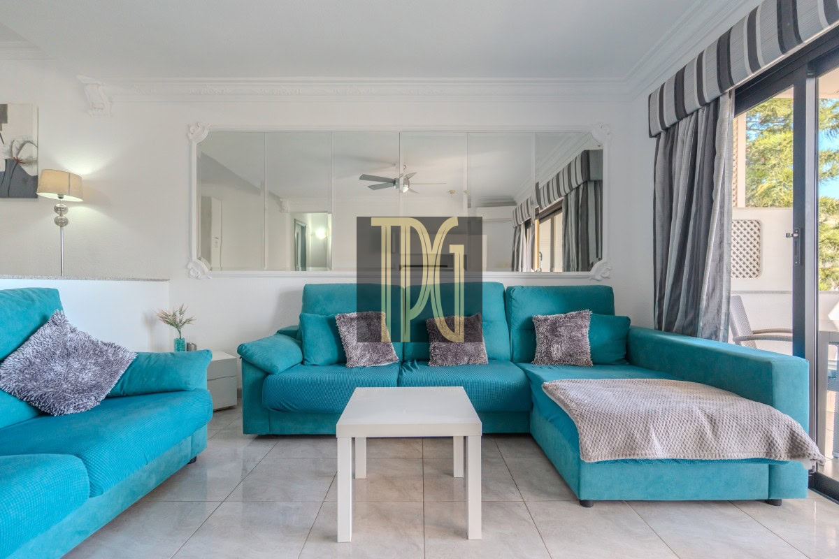 Stunning 2 Bedroom Apartment for Sale in Los Cristianos – OPS1909R