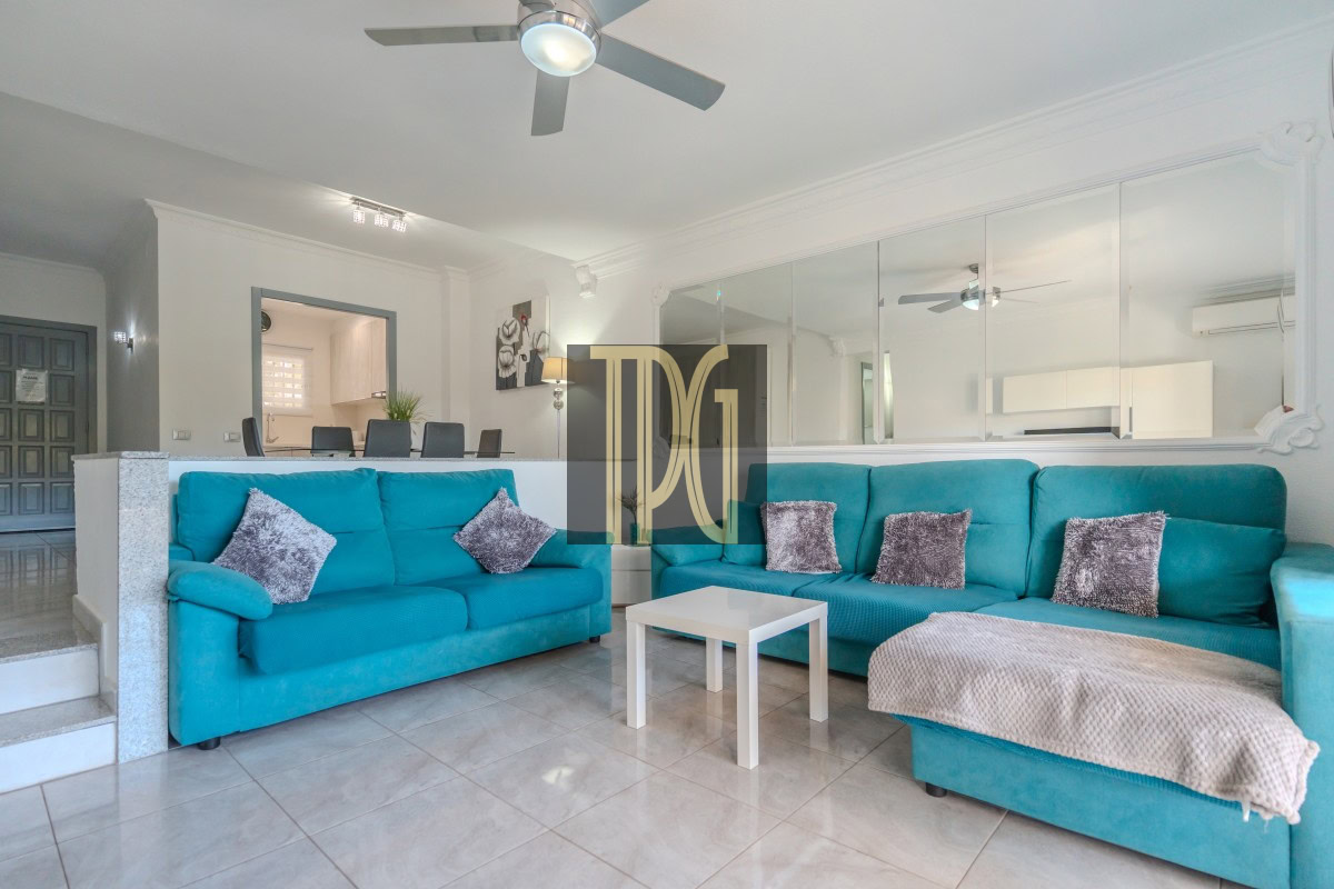 Stunning 2 Bedroom Apartment for Sale in Los Cristianos – OPS1909R