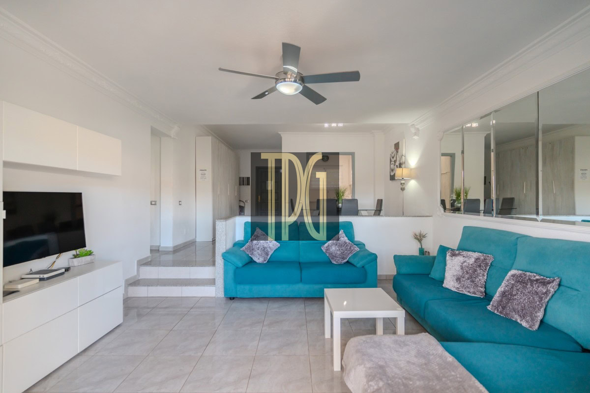 Stunning 2 Bedroom Apartment for Sale in Los Cristianos – OPS1909R