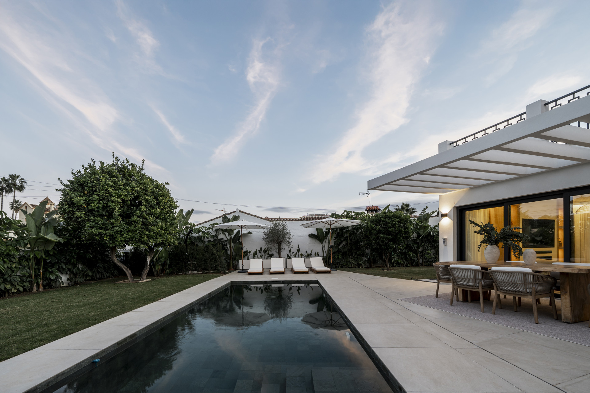 5 bedroom Villa in San Pedro De Alcantara, Malaga, Spain – 428-05222D