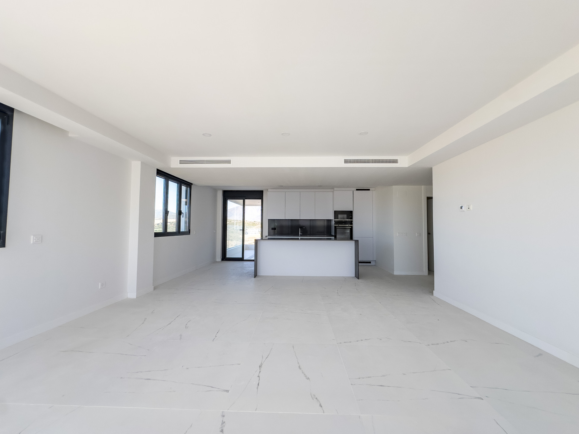 2 bedroom Apartment in Casares, Malaga, Spain – 428-05230P