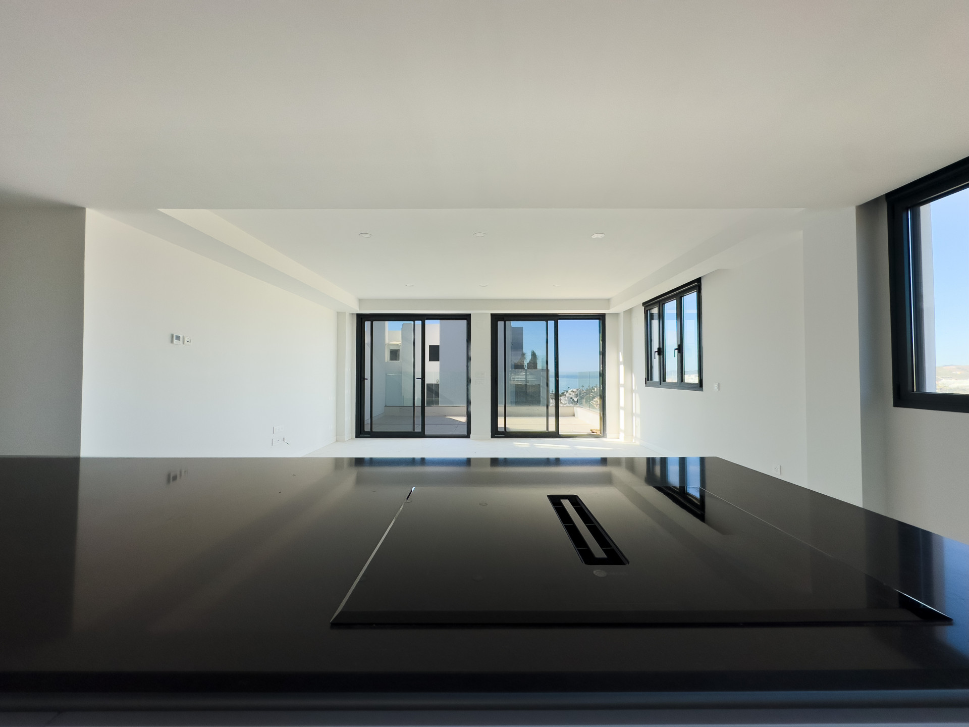 2 bedroom Apartment in Casares, Malaga, Spain – 428-05230P