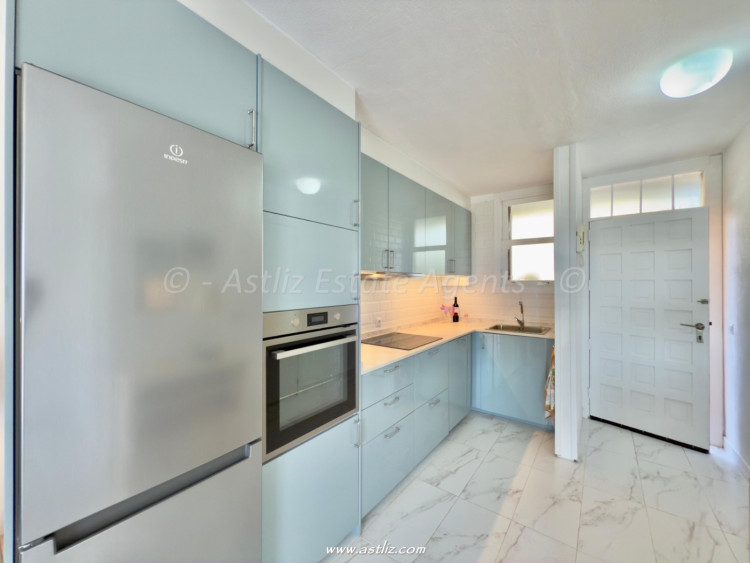 1 bedroom apartment in Edf Bahia, Los Cristianos, Spain – AAEP1872