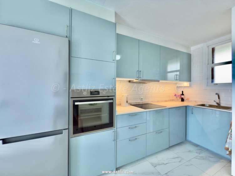 1 bedroom apartment in Edf Bahia, Los Cristianos, Spain – AAEP1872