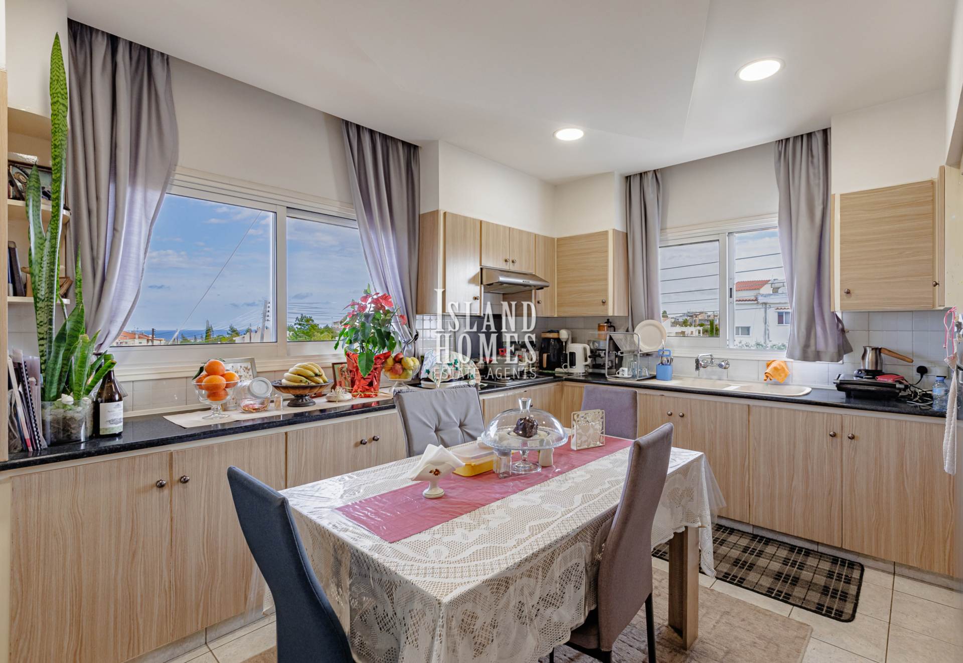 3 bedroom Apartment in Deryneia, Famagusta, Cyprus – DeR194