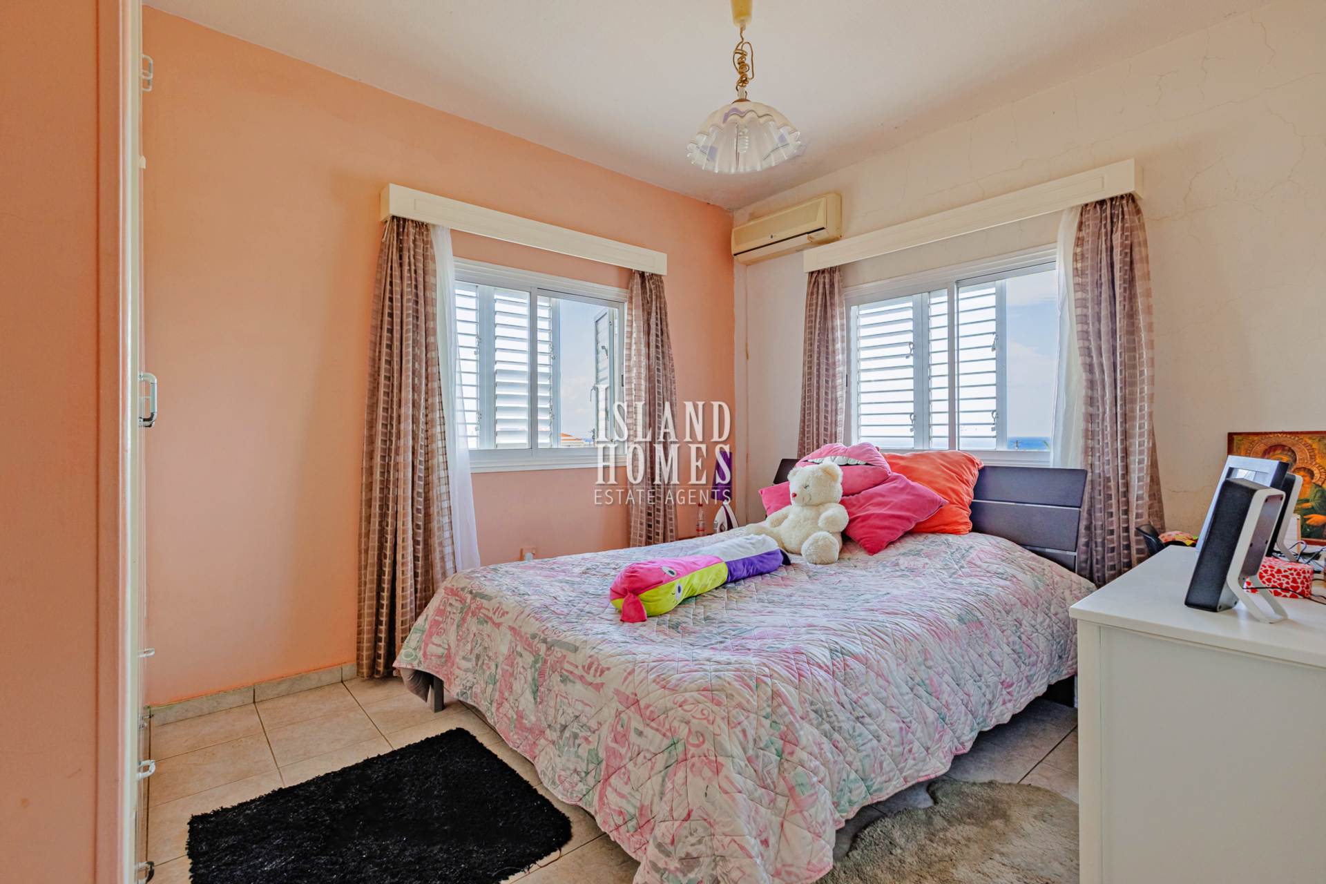 3 bedroom Apartment in Deryneia, Famagusta, Cyprus – DeR194