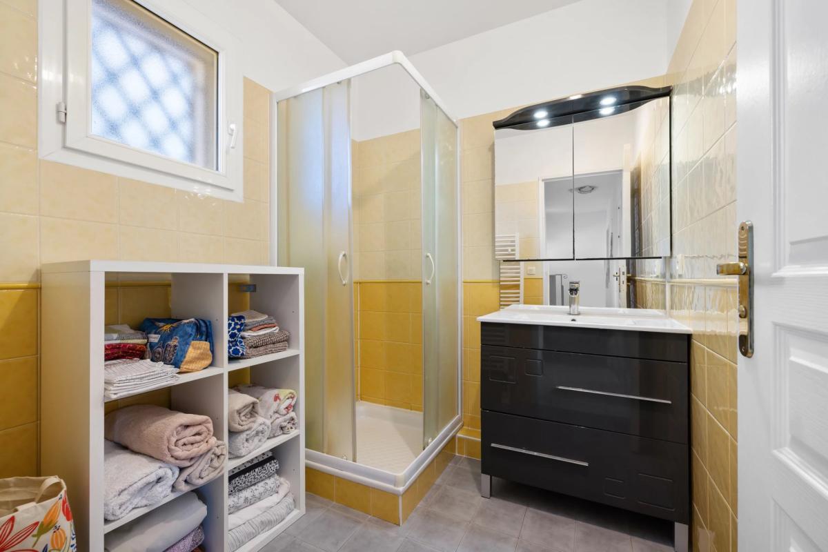 3 bedroom maison in Le Rouret, Alpes-Maritimes, France