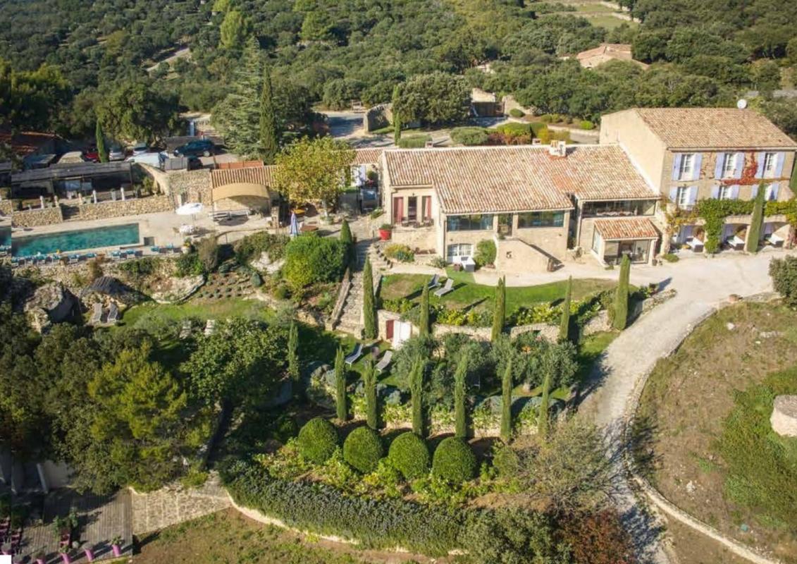 17 bedroom maison in Gordes, Vaucluse, France
