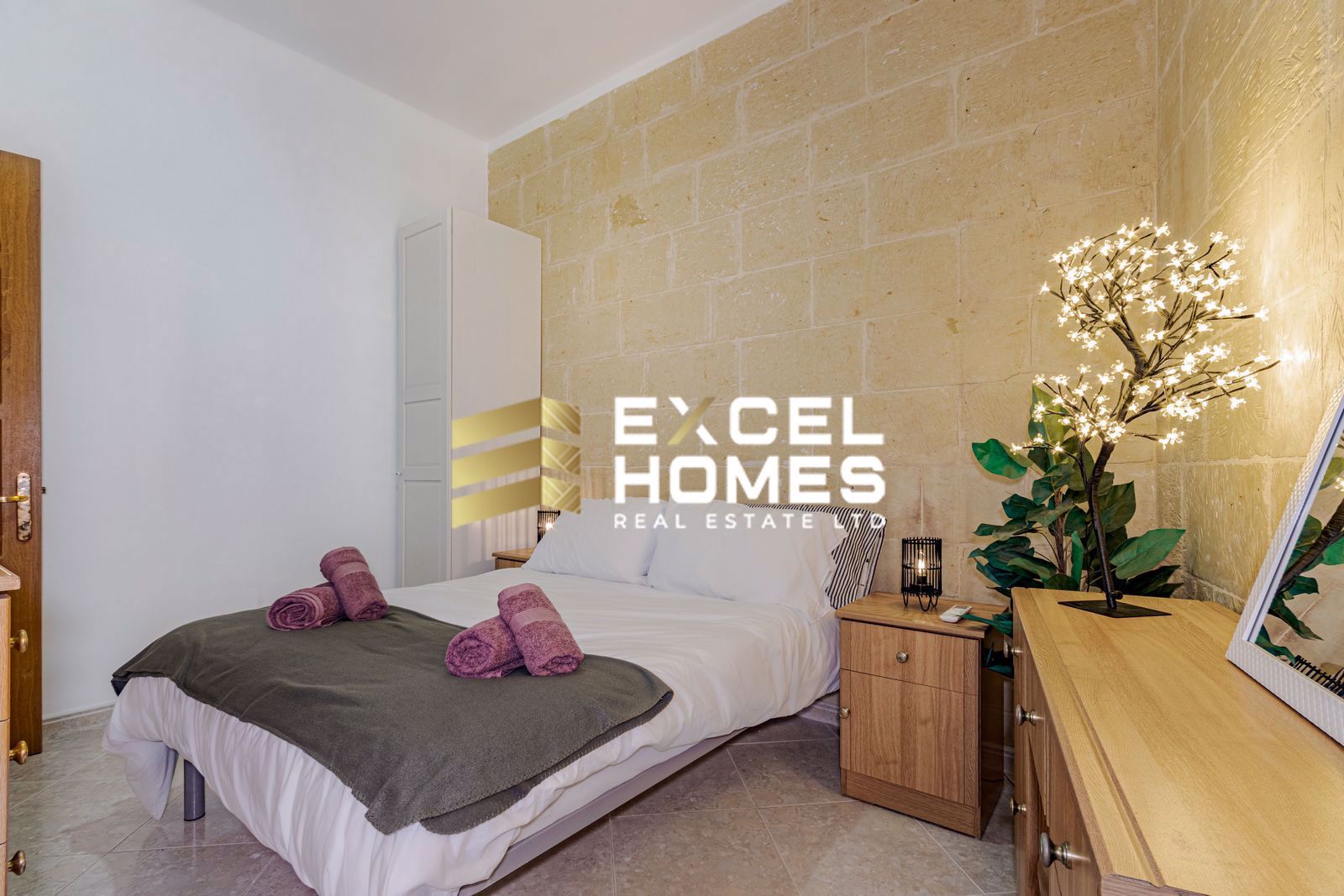 2 bedroom Apartment in Marsalforn, Malta – 66233