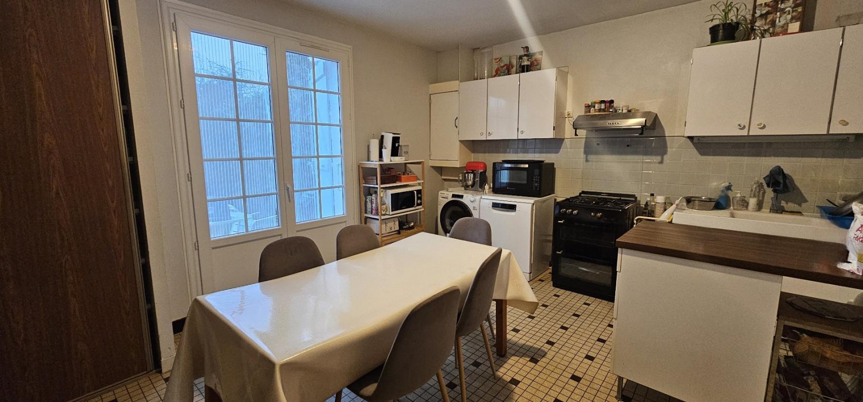 4 bedroom maison in Cajarc, Lot, France