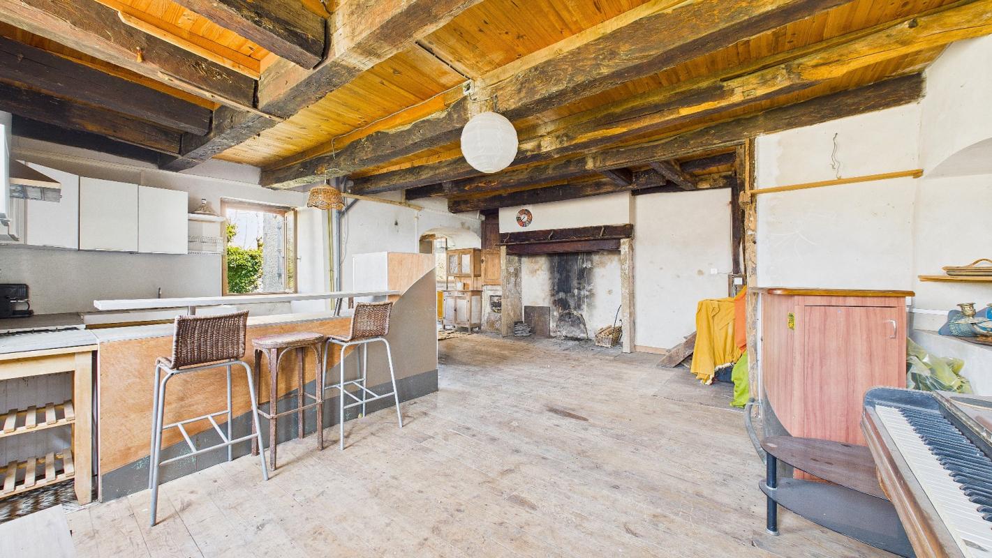 2 bedroom maison a renover in Goutrens, Aveyron, France