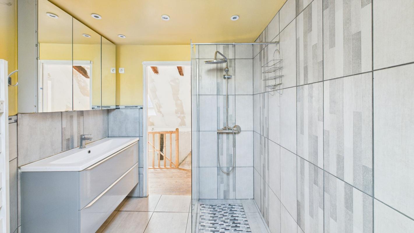 2 bedroom maison a renover in Goutrens, Aveyron, France