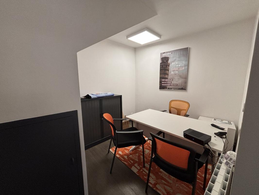 local commercial in Figeac, Lot, France