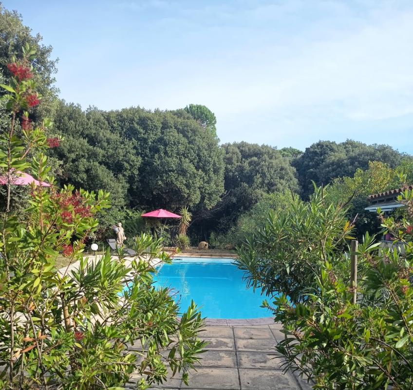 5 bedroom maison in Montolieu, Aude, France