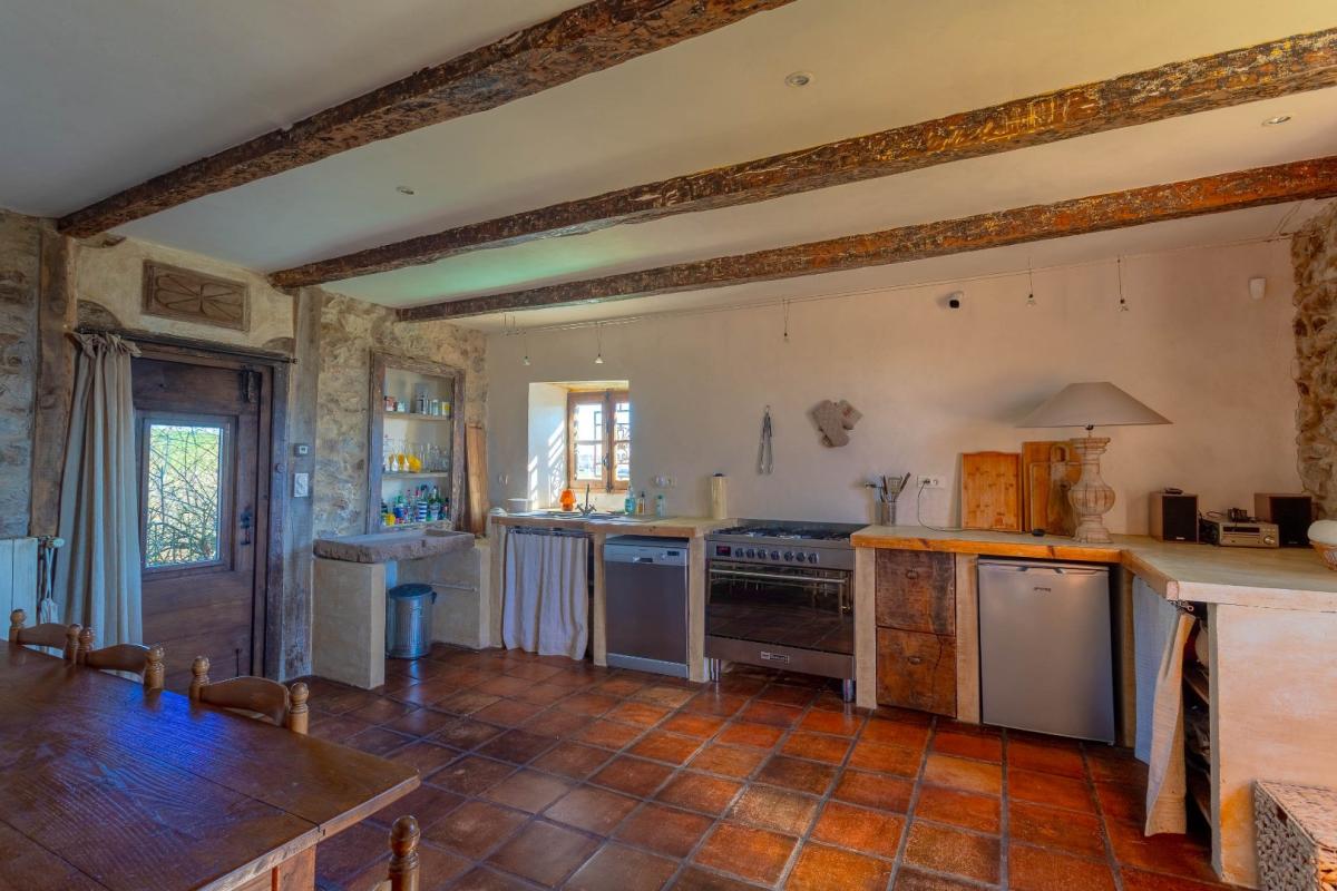 4 bedroom maison de campagne in Tanus, Tarn, France