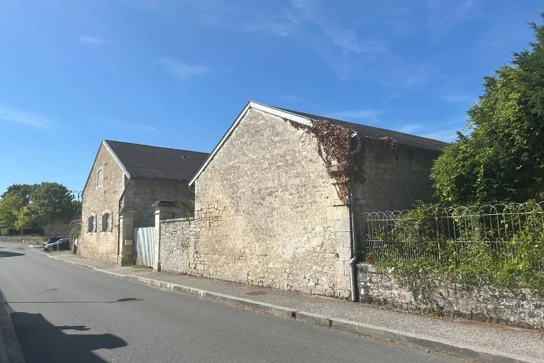 immeuble in Port D’envaux, Charente-Maritime, France