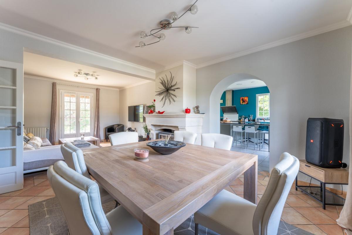 5 bedroom maison in Bassilac, Dordogne, France