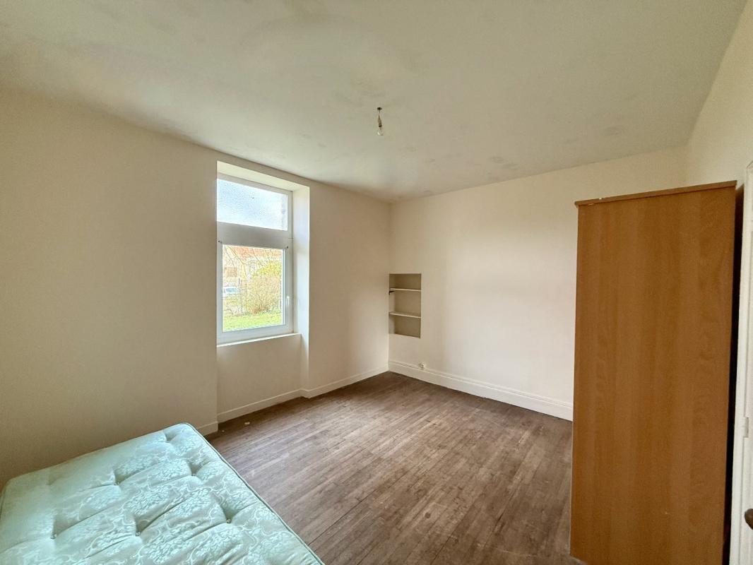 4 bedroom maison de maitre in Civray, Vienne, France