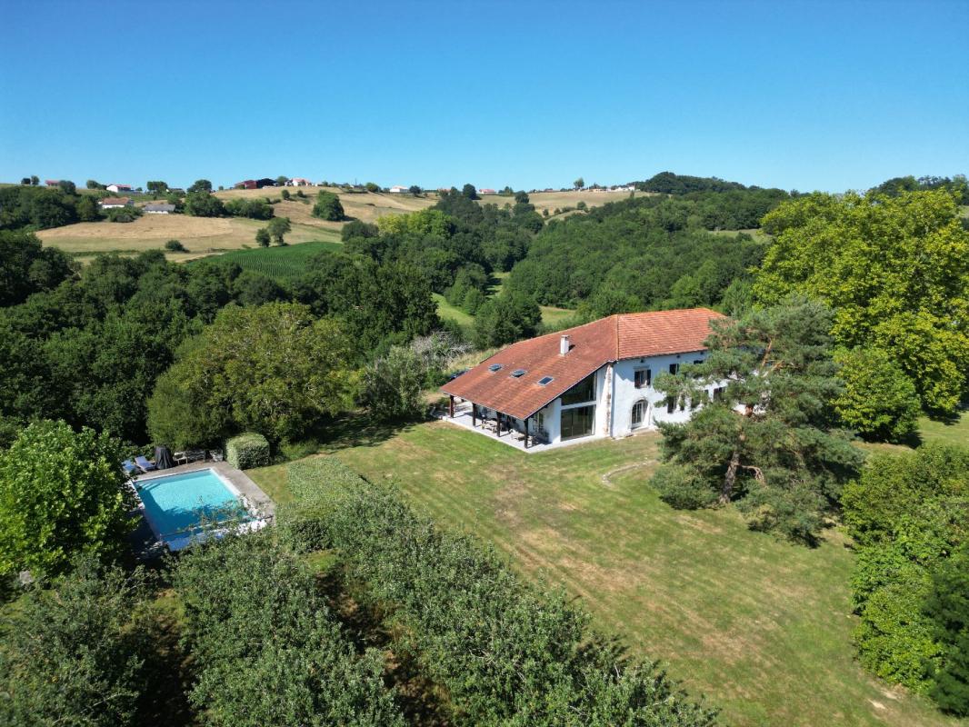 7 bedroom maison in Bardos, Pyrénées-Atlantiques, France