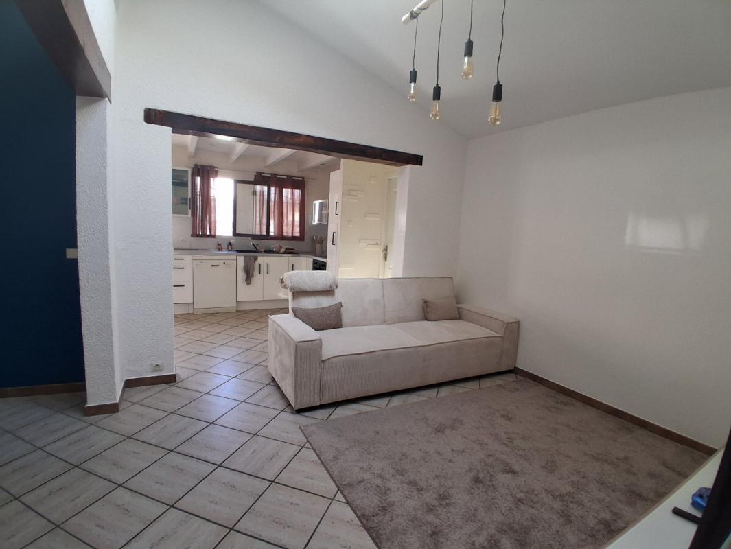 2 bedroom maison in Le Bouscat, Gironde, France