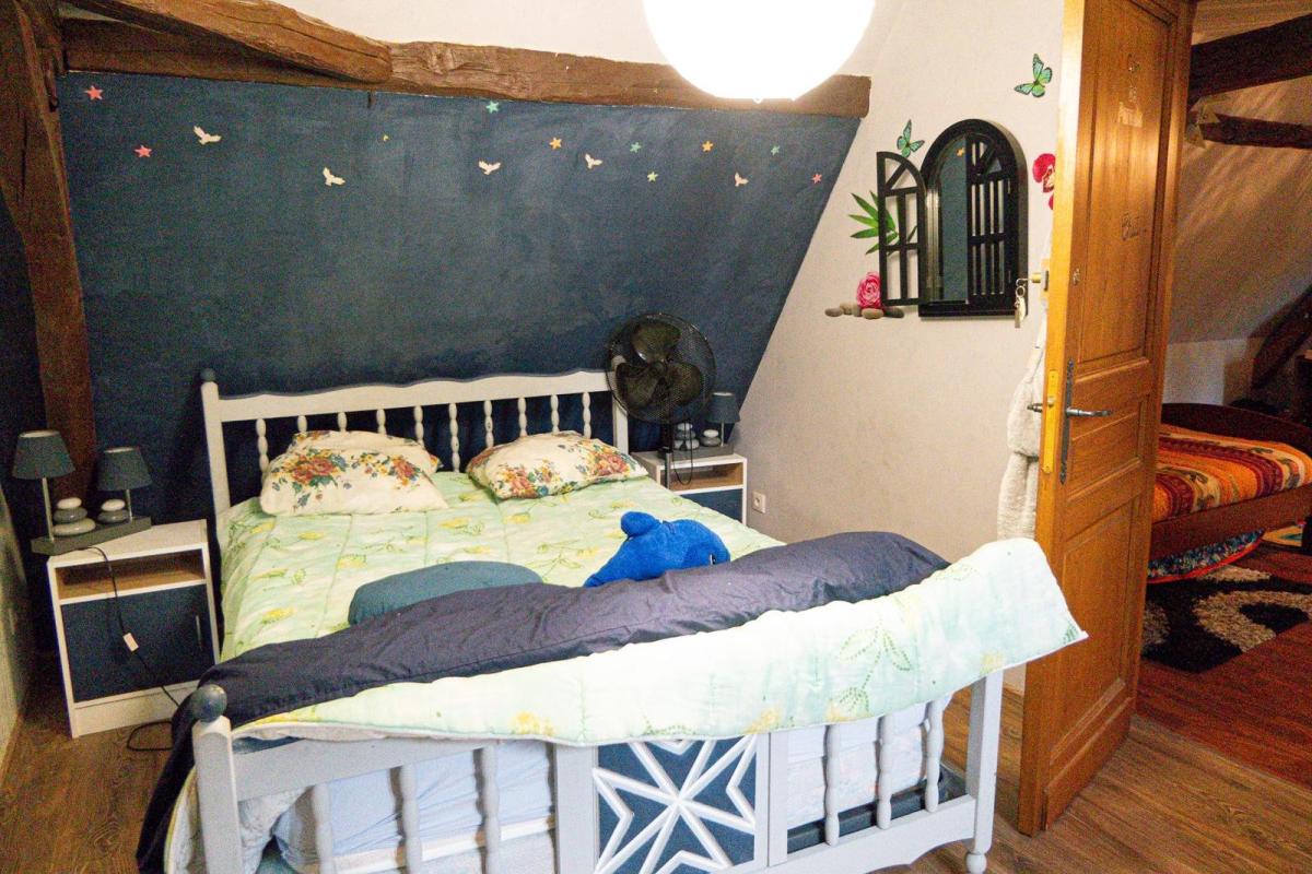 4 bedroom maison in Lacropte, Dordogne, France