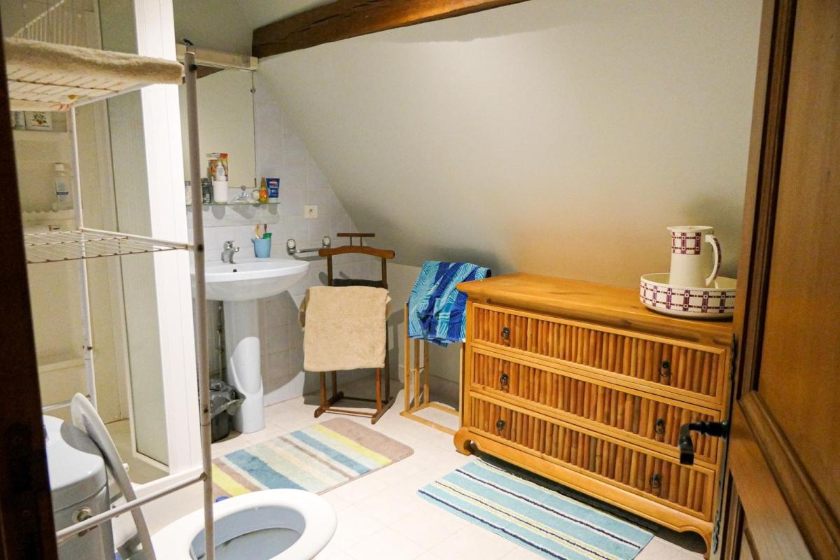 4 bedroom maison in Lacropte, Dordogne, France