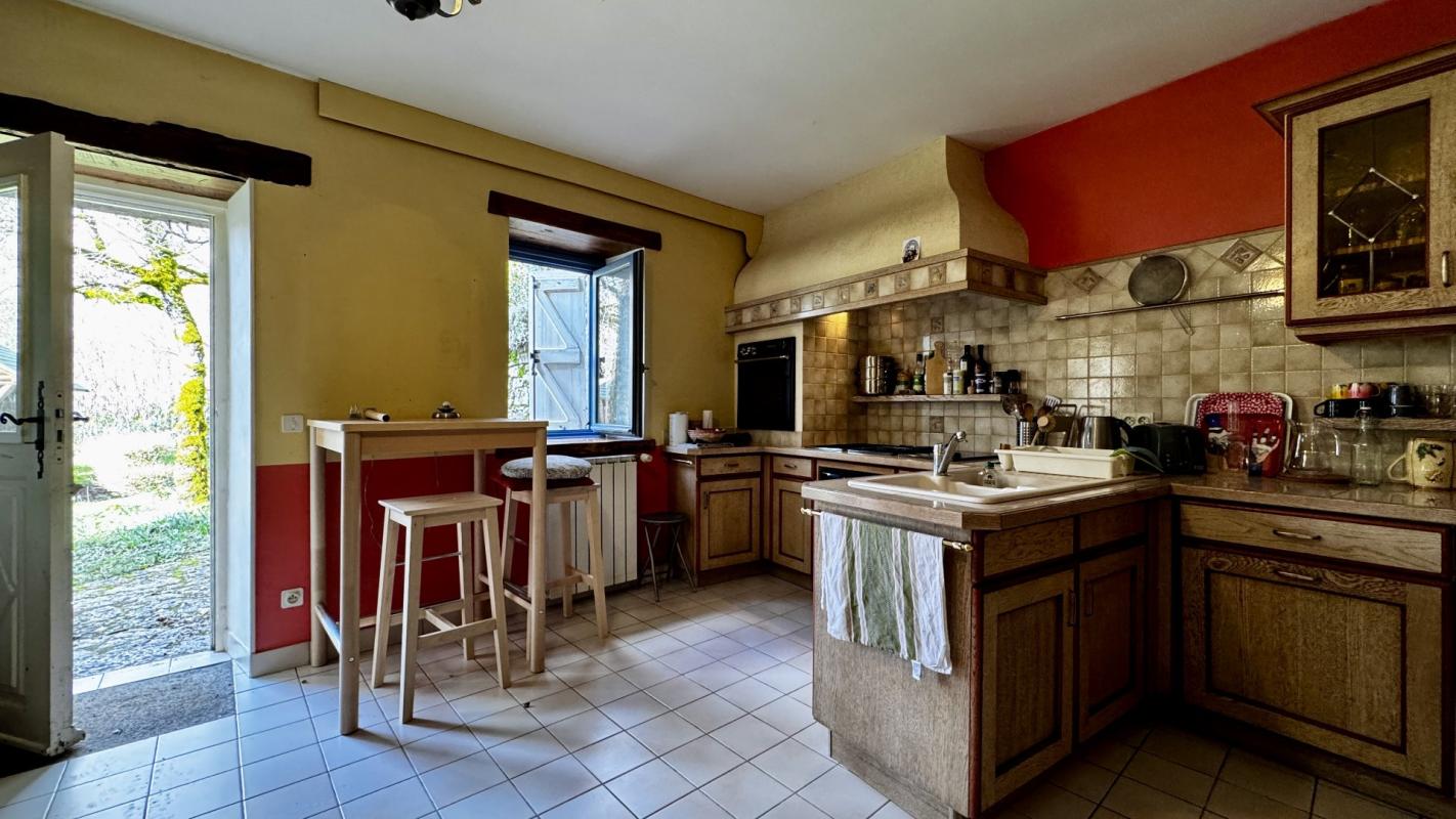 6 bedroom maison in Sauliac Sur Cele, Lot, France