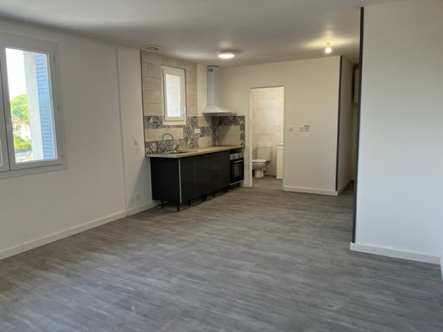 studio in Sorgues, Vaucluse, France