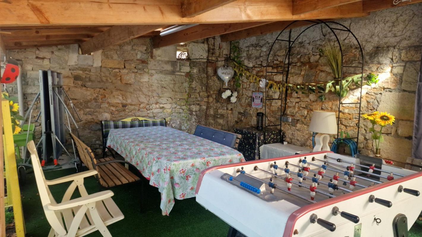 7 bedroom maison in Prayssac, Lot, France