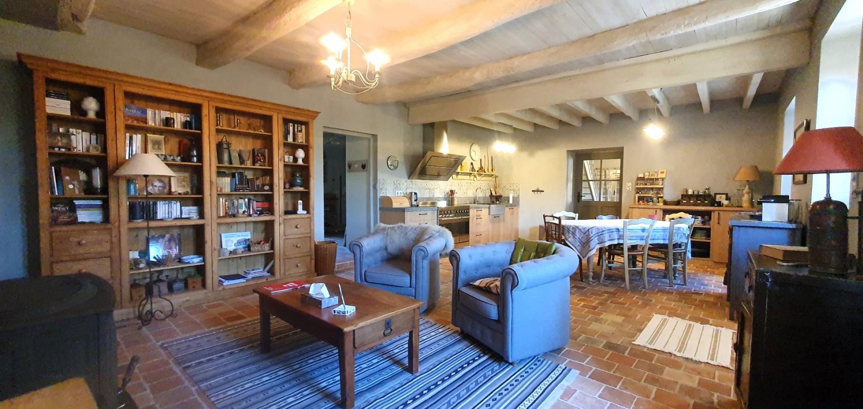 5 bedroom propriete in Lunac, Aveyron, France