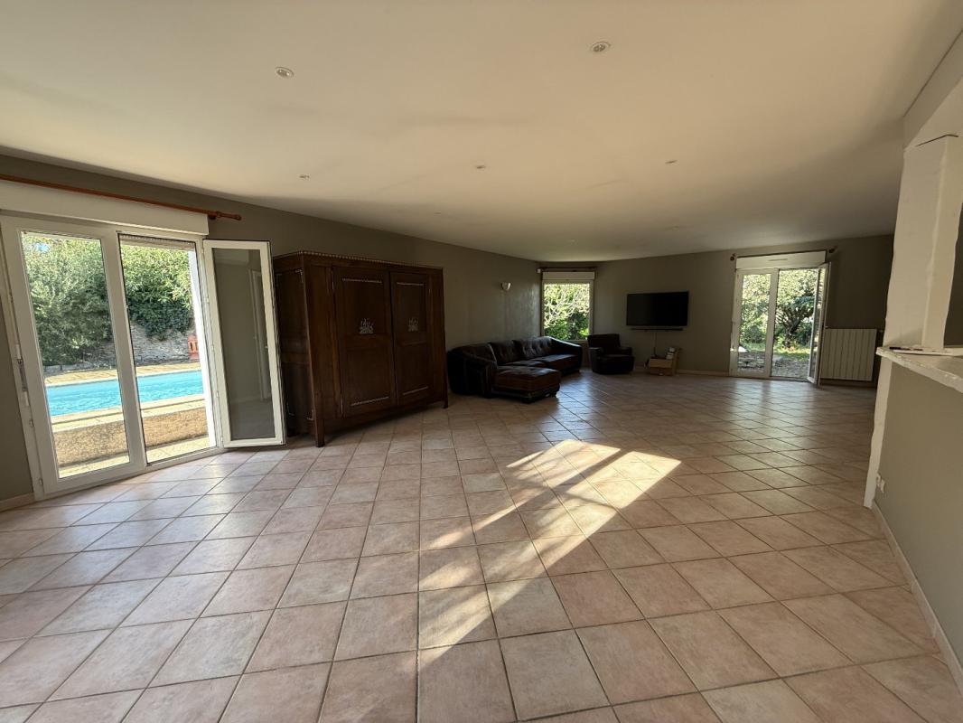 3 bedroom villa in Pezens, Aude, France