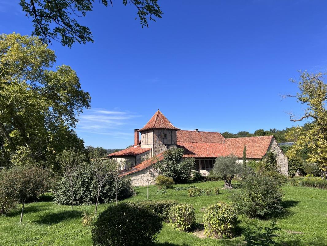5 bedroom demeure in 10 Km De Figeac, Lot, France