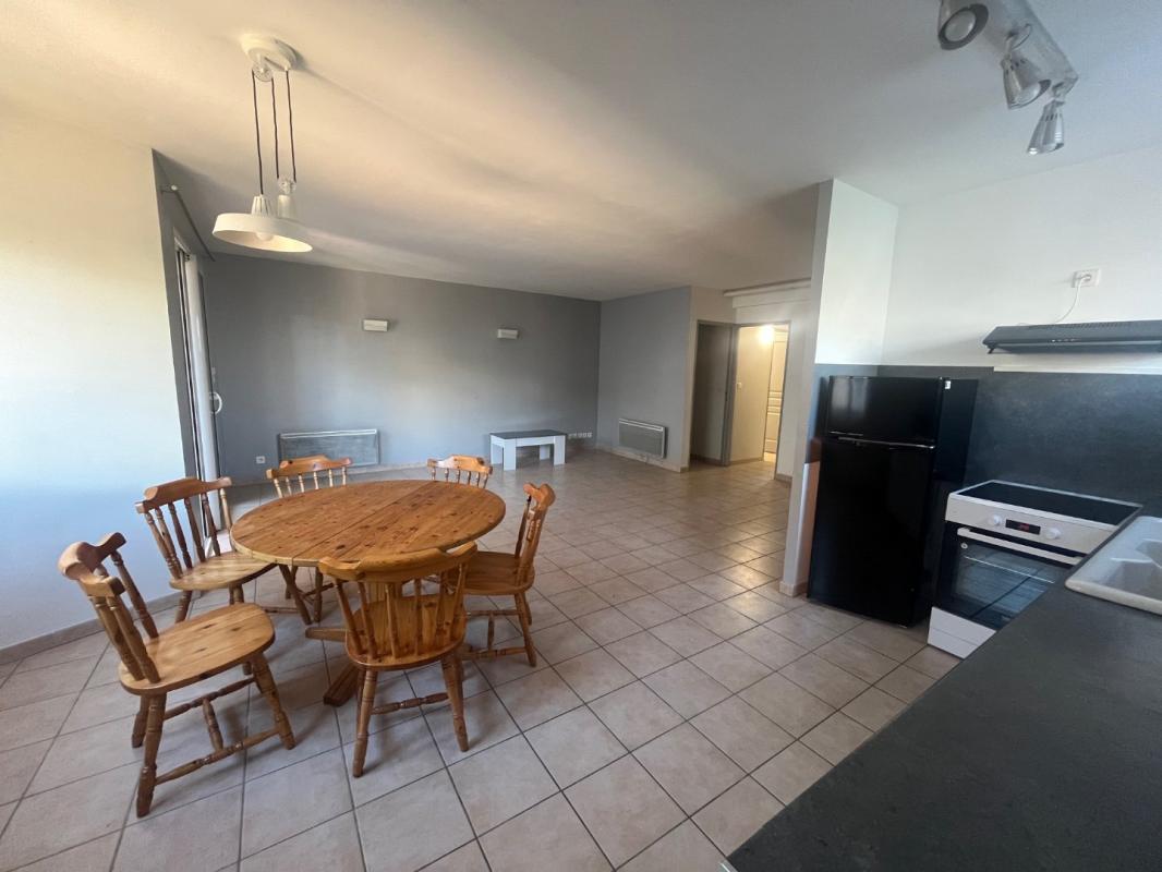 2 bedroom t3 in Orange, Vaucluse, France