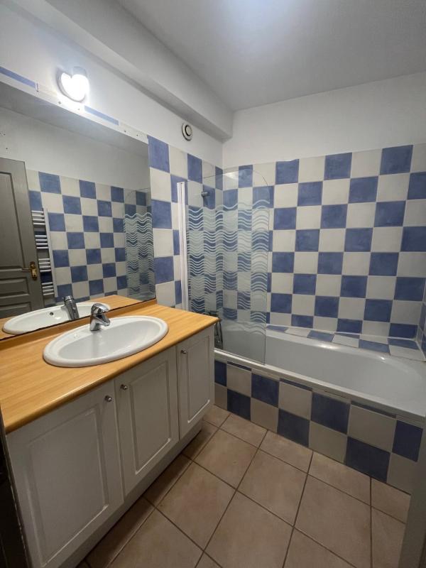 2 bedroom t3 in Orange, Vaucluse, France